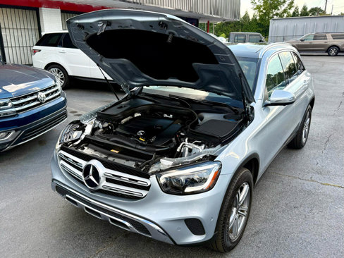 Used 2022 Mercedes-Benz GLC 300 image 4