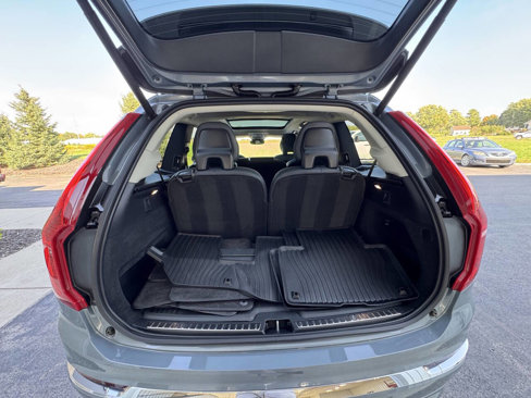 Used 2023 Volvo XC90 B6 Plus w/ Protection Package image 14