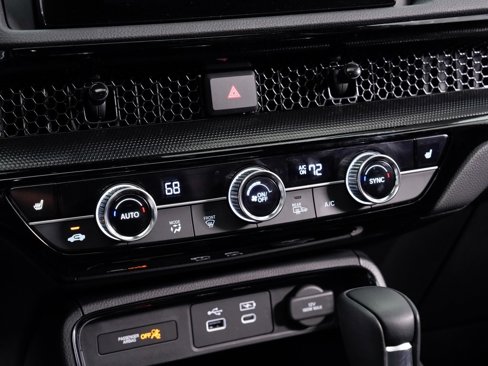 Used 2025 Honda CR-V Sport Touring image 18