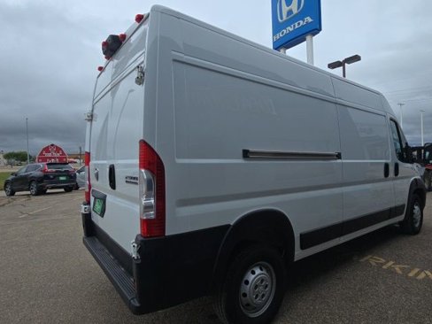 Used 2023 RAM ProMaster 2500 image 6