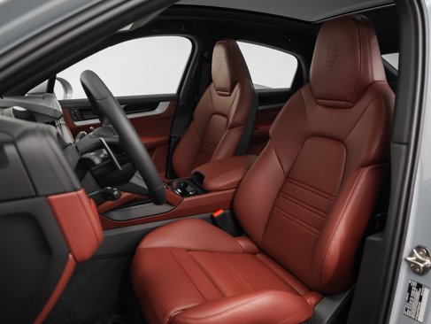 New 2026 Porsche Cayenne S image 5