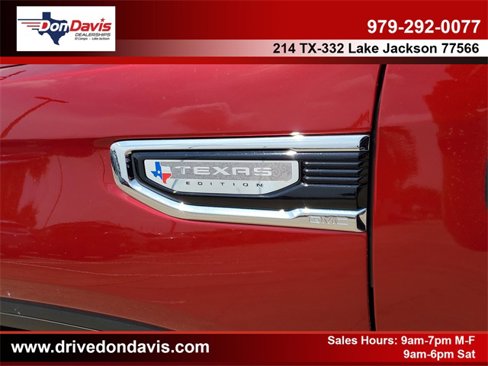 New 2026 GMC Sierra 1500 SLT image 10