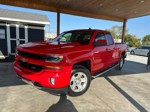Used 2017 Chevrolet Silverado 1500 LT w/ All Star Edition image 3