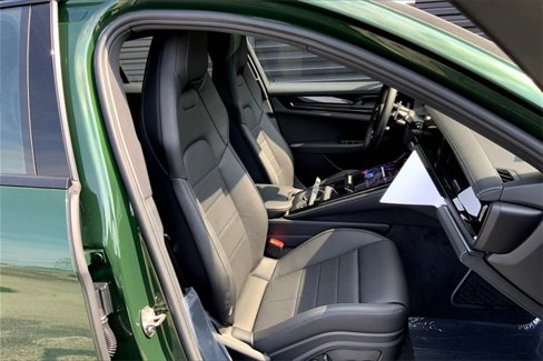 New 2026 Porsche Panamera 4 image 24