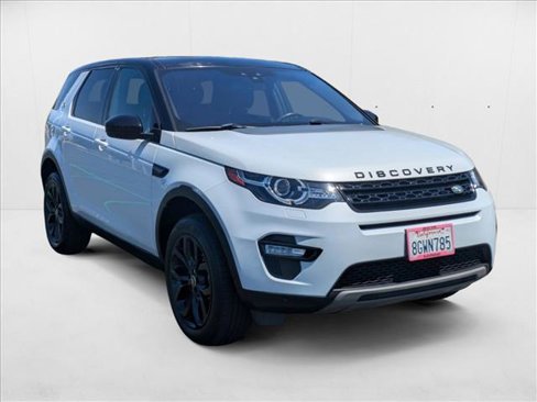 Used 2018 Land Rover Discovery Sport HSE image 3