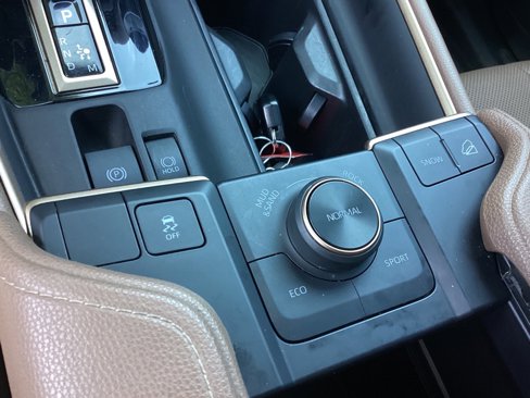 Used 2024 Toyota Grand Highlander AWD Hybrid image 24
