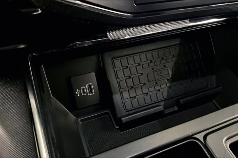 New 2025 Ford F150 Lightning Platinum image 31
