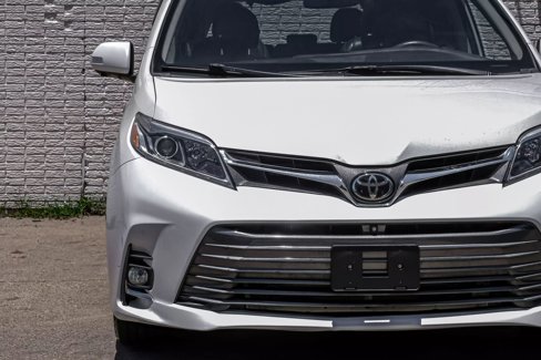 Used 2020 Toyota Sienna Limited Premium image 38