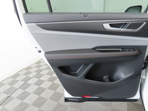 New 2026 Volkswagen Atlas Peak Edition image 27