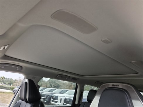 New 2025 INFINITI QX80 Sensory image 8