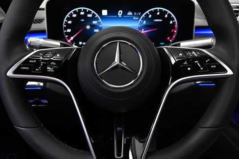 Used 2023 Mercedes-Benz S 580 4MATIC Sedan image 10