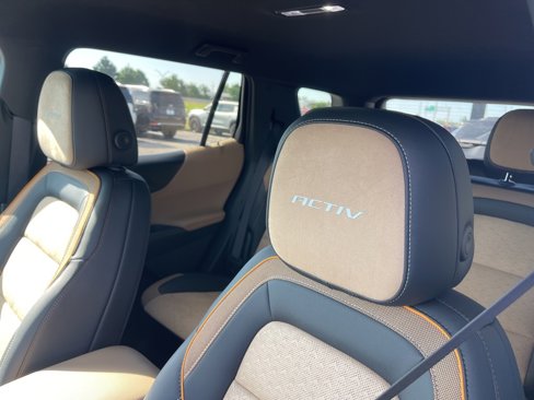 New 2026 Chevrolet Equinox ACTIV w/ Convenience Package III image 21
