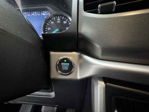 Used 2024 Ford Expedition XLT image 57