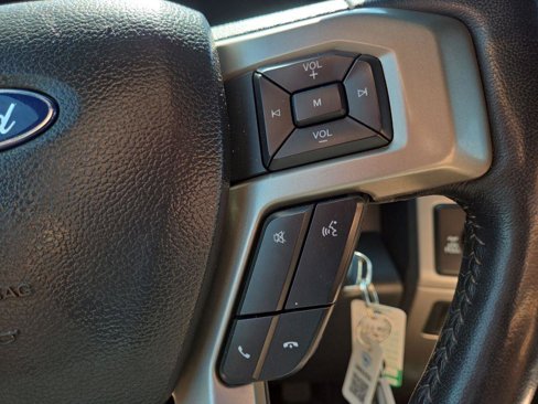 Used 2022 Ford F350 Lariat w/ Tremor Off-Road Package image 25