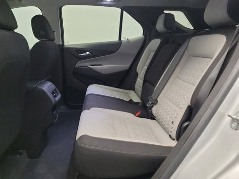 Used 2022 Chevrolet Equinox LS w/ LS Convenience Package image 18