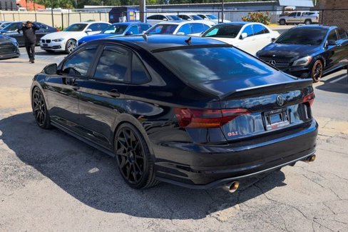 Used 2019 Volkswagen Jetta GLI image 7