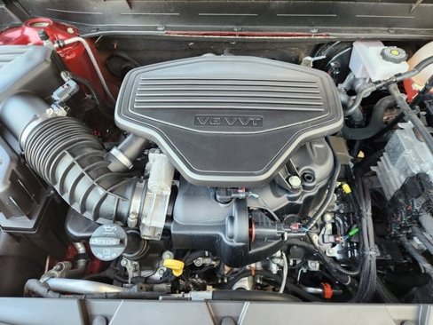 Used 2023 GMC Acadia SLT w/ Technology Package image 35