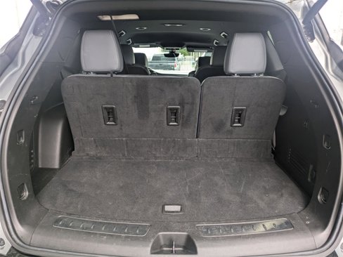 Used 2024 Buick Enclave Premium image 28