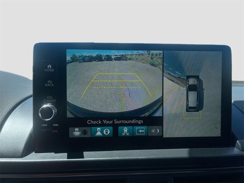 Used 2025 Honda Pilot TrailSport image 13
