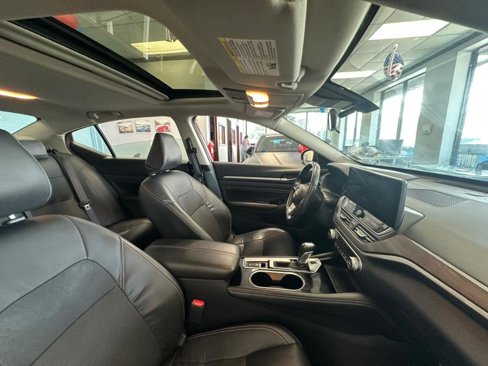 Used 2023 Nissan Altima 2.5 SL image 40