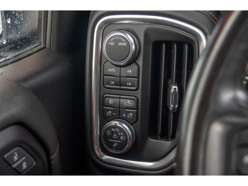 Used 2022 GMC Sierra 1500 AT4 w/ AT4 Premium Package image 19