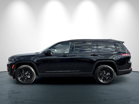 Used 2024 Jeep Grand Cherokee L Laredo image 7