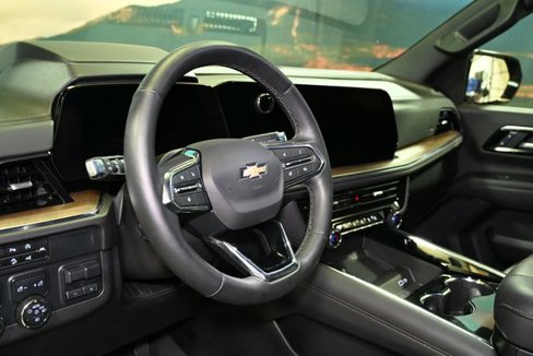 Used 2025 Chevrolet Tahoe High Country w/ Sun And Tow Package image 23