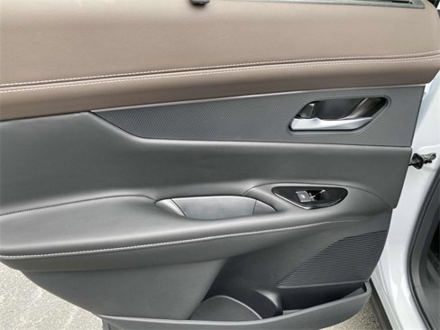 New 2025 Nissan Murano Platinum w/ Cargo Package image 11