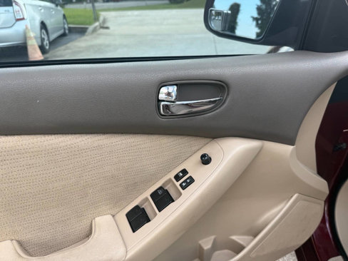 Used 2012 Nissan Altima 2.5 S image 16