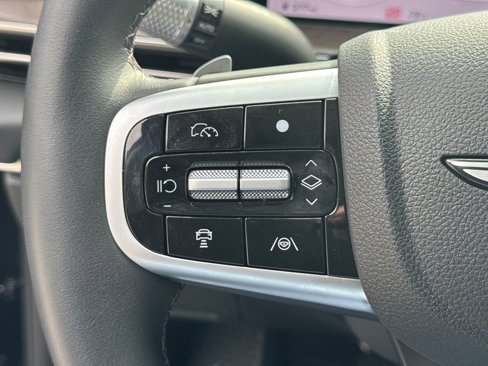 Used 2025 Genesis GV80 2.5T Prestige image 22