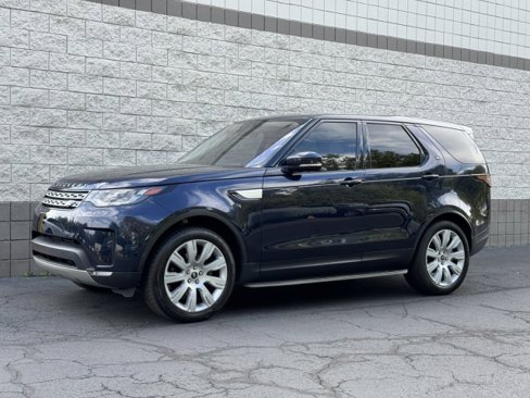 Used 2019 Land Rover Discovery HSE image 14