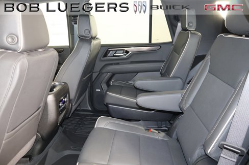 New 2026 GMC Yukon Elevation image 12