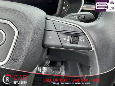 Used 2024 Audi Q3 2.0T Premium image 22