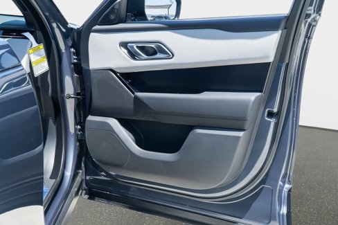 New 2026 Land Rover Range Rover Velar Dynamic SE image 22