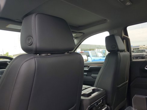 New 2026 GMC Sierra 1500 Denali image 9