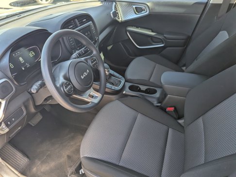 Certified 2023 Kia Soul LX image 19