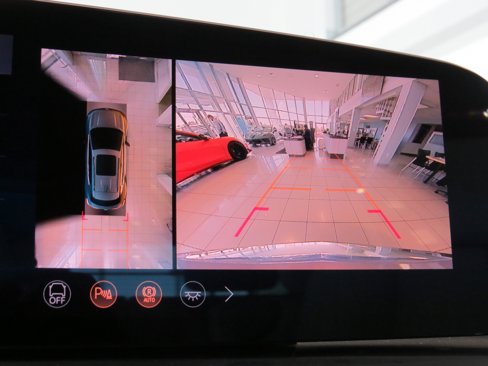 New 2026 Cadillac Vistiq Luxury w/ LPO, Floor Liner Package image 32