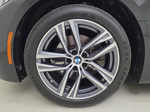 Used 2025 BMW 430i xDrive w/ Premium Package image 11