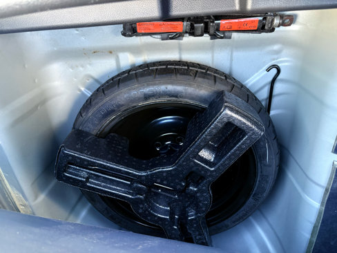 Used 2019 Nissan Sentra S image 33