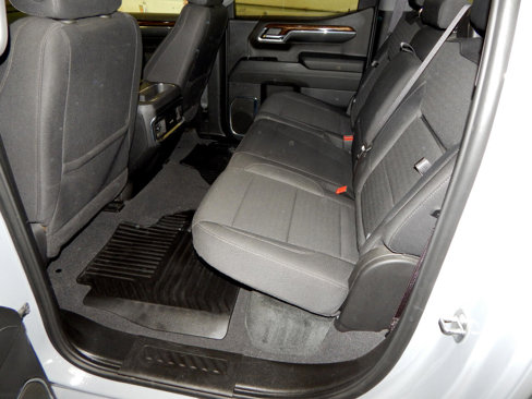 Used 2024 GMC Sierra 1500 Elevation w/ Preferred Package image 17