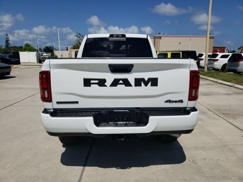 New 2025 RAM 2500 Big Horn image 4