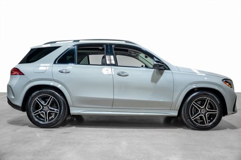 Used 2024 Mercedes-Benz GLE 350 4MATIC w/ AMG Line Exterior image 21