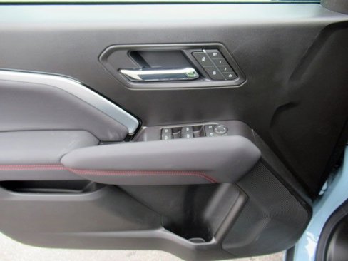 New 2025 Chevrolet Colorado Z71 w/ Z71 Convenience Package 2 image 28