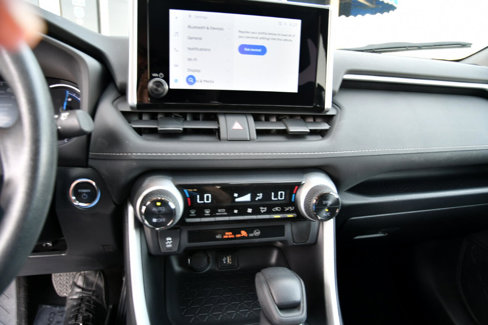 Used 2024 Toyota RAV4 XLE image 18