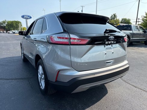 Used 2024 Ford Edge SEL w/ Convenience Package image 11