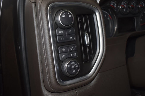 Used 2019 Chevrolet Silverado 1500 LTZ w/ LTZ Premium Package image 29