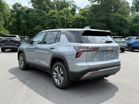 New 2026 Chevrolet Equinox LT w/ LPO, Floor Liner Package image 2