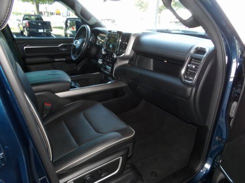 Used 2024 RAM 1500 Laramie image 29