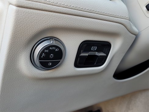 Used 2023 Mercedes-Benz EQS 450+ Sedan image 20
