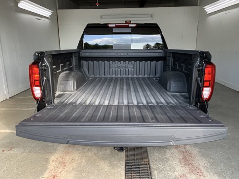 New 2026 GMC Sierra 1500 Elevation w/ Elevation Premium Package image 7